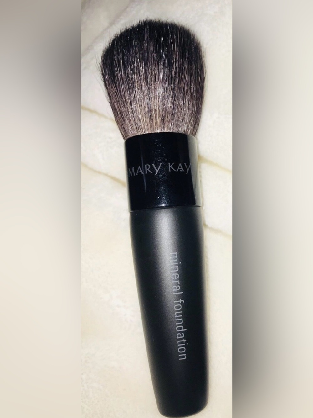Mary Kay Brush For Foundation Mineral Powder NWNT